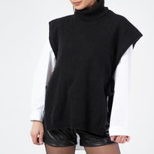Load image into Gallery viewer, Sleevless Sweater Vest