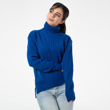 Load image into Gallery viewer, Winter Top