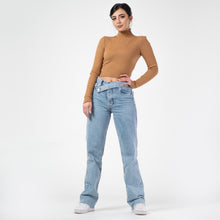 Load image into Gallery viewer, Basic Crop Top