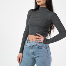 Load image into Gallery viewer, Basic Crop Top